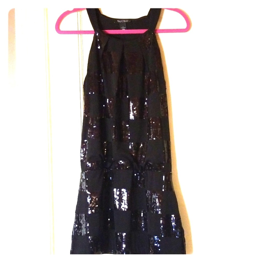 Best party dress! White House/ Black Market
